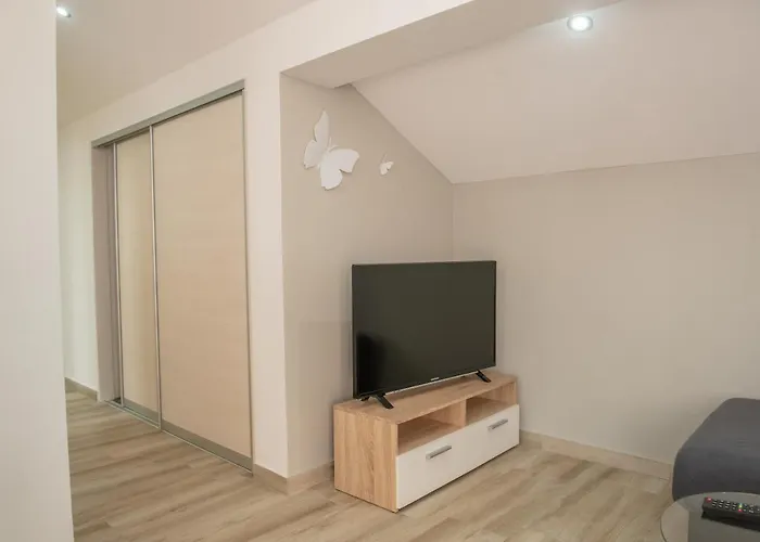 Apartament Eva *
