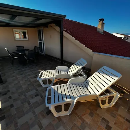 Appartement Eva Vrsi